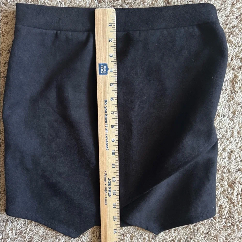 Newbury Kustom faux suede